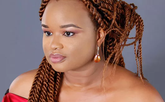 Oyinkan-Braithwaite----Author-Photo---couleur---(c)-Studio-24_atlantide_nantes